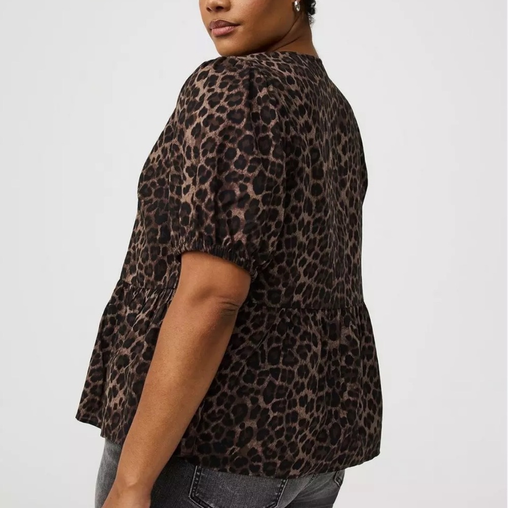 Torrid Brown Leopard Tie-Front Puff Sleeve Blouse size 2 - Picture 2 of 10